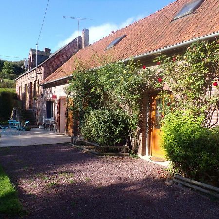 Le Clos Des Roses Incheville Exteriör bild